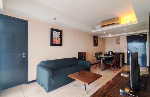 Braga Apartment | Tranquil Designed 2BR at Braga City Walk Apartment By Travelio