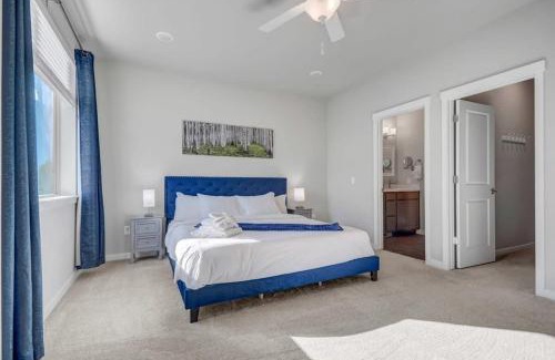 Stetson Hills House | Tranquil Family Condo