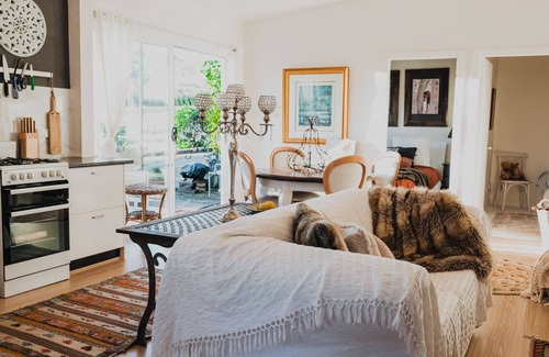 Grose Vale Cottage | Tranquil Farmstay Cottage KURRAJONG on acres pet friendly 1 hr Syd