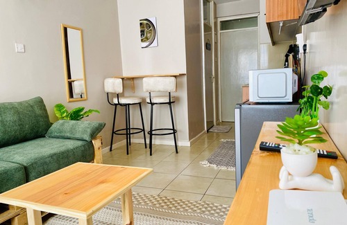 Muthaiga Apartment | Tranquil handcrafted studio in Nairobi for a peaceful getaway