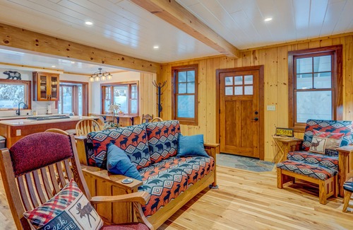 Tahoe Pines House | Tranquil home with fireplace, kitchen, washer/dryer, & WiFi