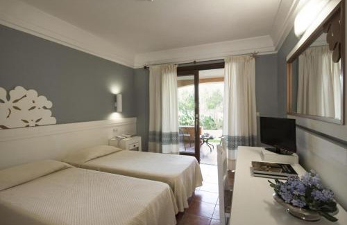 Pula Apartment | Tranquil Lantana Resort 2 Bedroom Apartments for 7 people