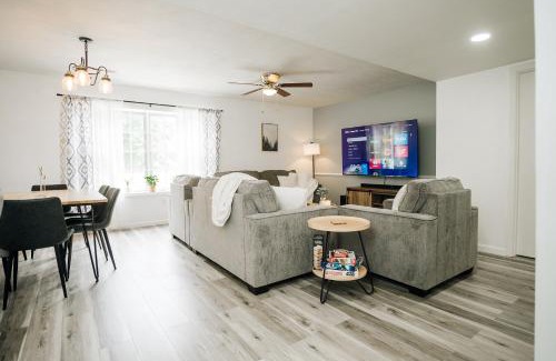 Lynchburg Apartment | Tranquil Luxury: Modern Comfort!