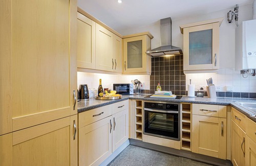 Milton Keynes House | Tranquil Retreat in Milton Keynes