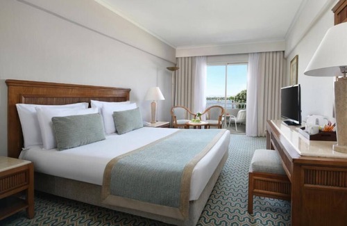 Nile River Luxor Hotel | Tranquil Stay with Balcony Near Luxor Temple and Luxor Museum with Swimming Pool