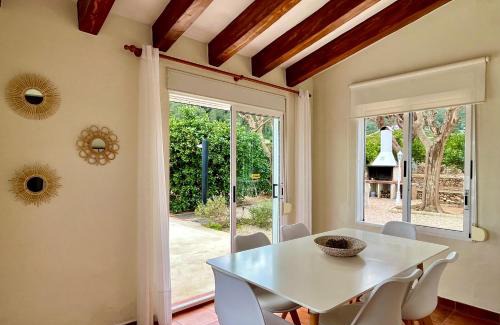 Llauri Villa | Tranquil Villa with private Pool, BBQ near Cullera Beach
