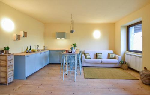 Solto Collina House | Tranquility At Pool