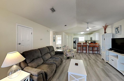 Navarre Beach House | Tranquility Base