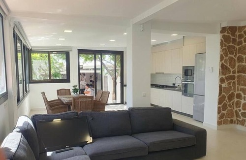 Chimiche House | Traumhaftes Fincahaus mit Beheiztem Pool