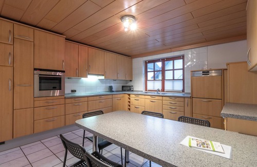 Mainz-Bingen House | Traumhaus Nähe Mainz I 12 Betten I 4 Schlafzimmer I Terrasse I 200m² I Garten