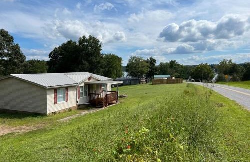 Taylorsville House | Travel Worker Between Housing 32 Lake View Mh
