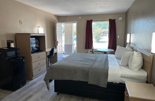 Bogalusa Hotel | Travelers Rest Motel