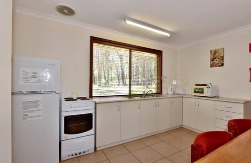 Mundaring Hotel | Travellers Rest Motel