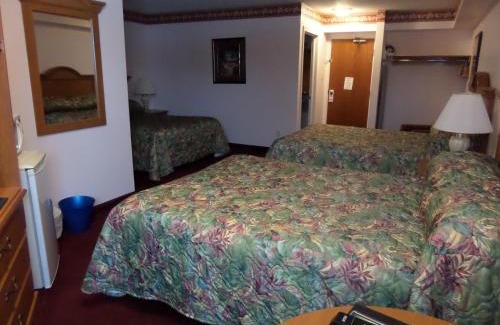 Port Elgin Hotel | Travelodge by Wyndham Port Elgin