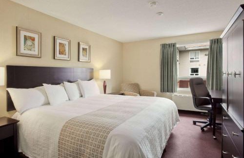 Sudbury Hotel | Travelodge Hotel by Wyndham Sudbury