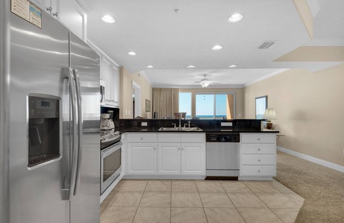 Lower Grand Lagoon Condo | Treasure Island 1208