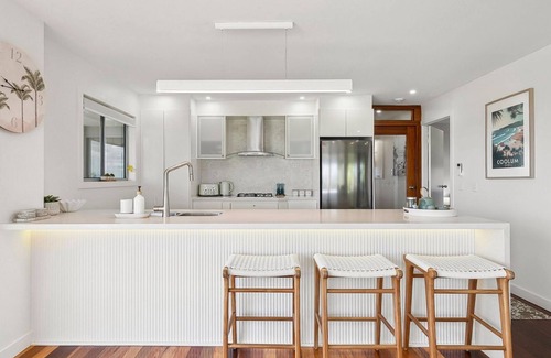 Coolum Beach House | TreasureView Beach - Three bedroom option #9a