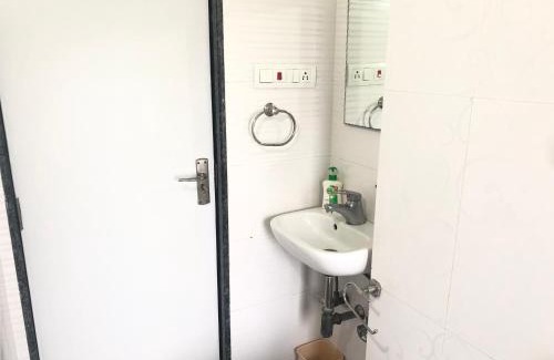 Kala Nagar House | Treat Homes Service Apartment in BKC Siddhant 401