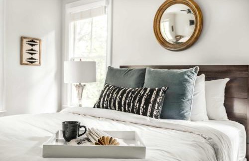 Inman Park Apartment | Tree House