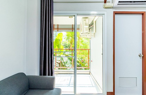 Chom Thong Hotel | Tree Place