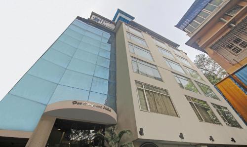 Dharmatala Hotel | Treebo Premium Dee Empresa, Park Street