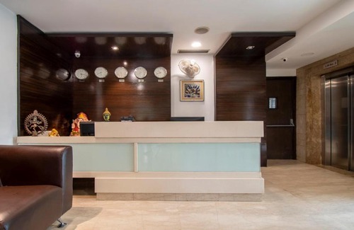 Sector 14 Hotel | Treebo Trend Grenville Near Udyog Vihar