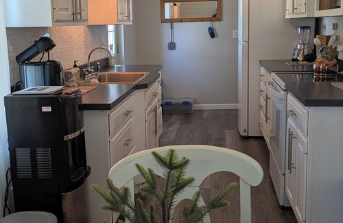 Treloar House | Treehouse on the Katy Trail - Bur Oak