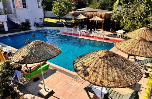 Karaburun Koyu Hotel | Treekos Suite Hotel Istanbul Airport