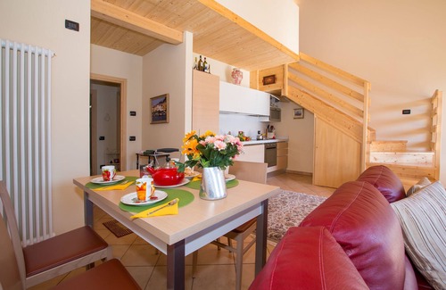 Tremezzo Apartment | Tremezzo Ulivi Apt. 7, Tremezzina (Tremezzo), Italy