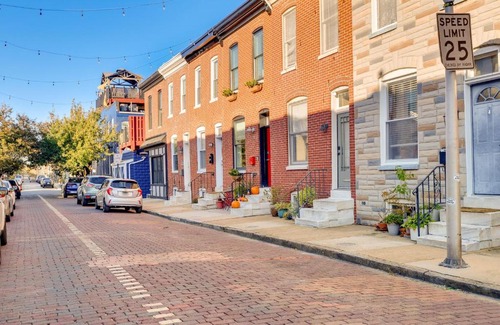 Highlandtown House | Trendy Baltimore Townhome 2 Mi to Downtown!