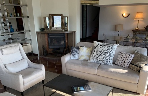 Lake Bracciano Villa | Trevignano- The ideal holiday home with private swimming pool