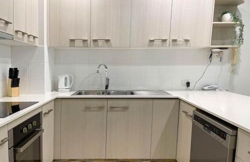 White Rock Apartment | Trinity Links Resort