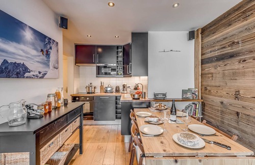 Le Lavachet Apartment | Triplex apartment for 6 - Cleaning and linens included