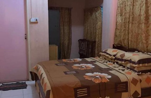 Chabang Tiga House | trisya homestay