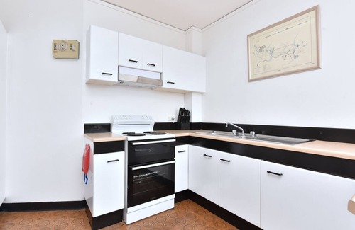 Soldiers Point Apartment | Triview - Mitchell Street, Unit 4/1-3, Soldiers Point - Spectacular water views