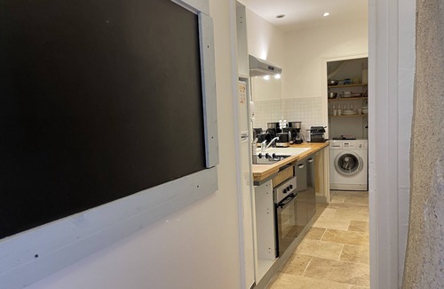 Blois Apartment | Troglodyte Dexception au Cœur de Blois, Spacieux, Idéal Pour les Familles