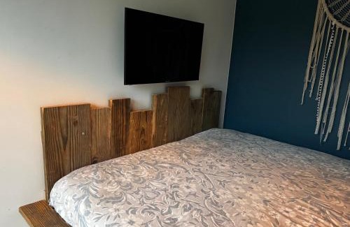 Toulon-sur-Arroux Apartment | Trois Six Vendée