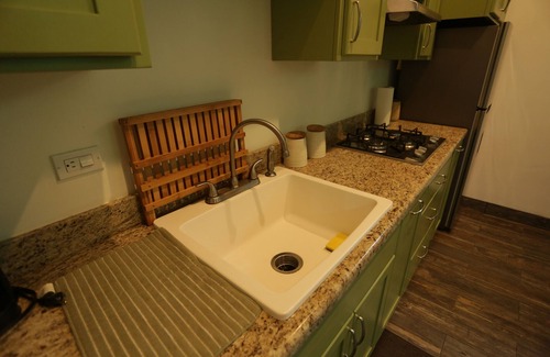 Ensenada Apartment | Trojan House Green Suite