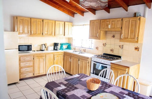 Gros Islet House | Tropical Breeze Guesthouse and Furnished Apartments