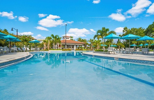 Florida Central Atlantic Coast Condo | Tropical Dreams Townhome by RedAwning