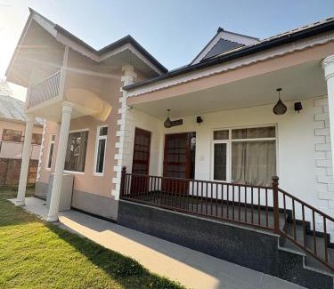 Nishat-Shalimar House | Tropical Green