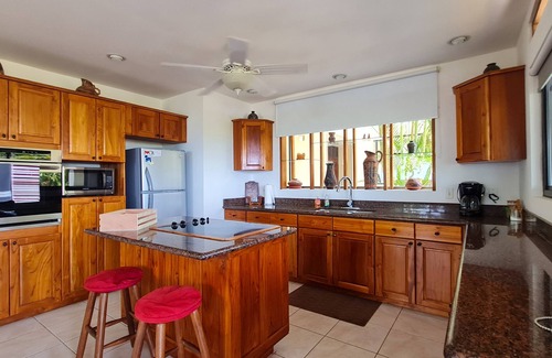 Junquillal Condo | Tropical oceanfront condo in Junquillal, WIFI, washer/dryer, AC, large kitchen.n