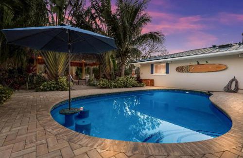 Palma Sola House | Tropical Tiki