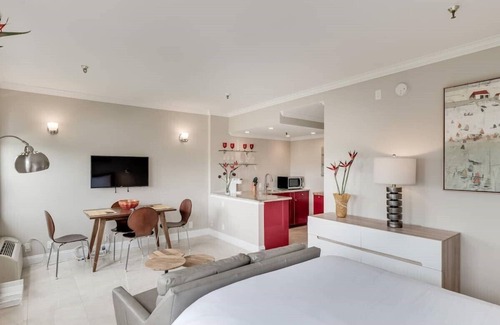 Palm Beach - West Palm Beach Condo | Tropicals of Palm Beach