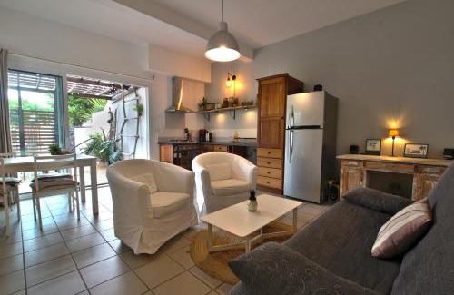 Les Avirons Apartment | TropikAppart