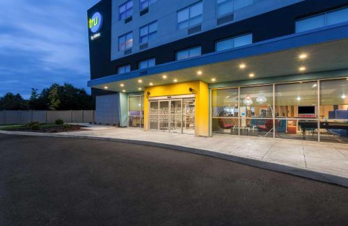 New River Hotel | Tru By Hilton Radford