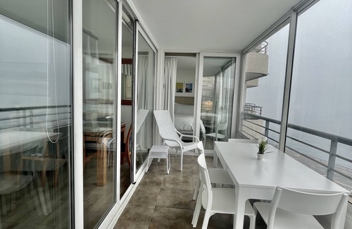 Vina del Mar Apartment | True Luxury & Fully Equipped. Best Fantastic Closer First in Line Ocean View