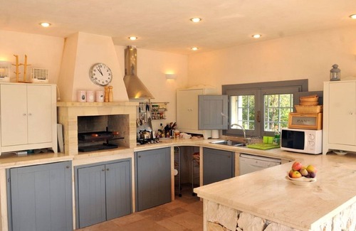 Ceglie Messapica House | Trulli Stella - Rare & Immaculate with unique outdoor kitchen (3 Bed, 2 bath)