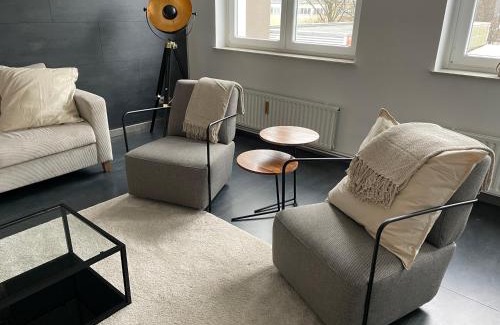 Langenhorn Apartment | TruRetreats Design Loft für 8 Personen I Riesige Küche I eCharger I 65z SmartTV I 150qm