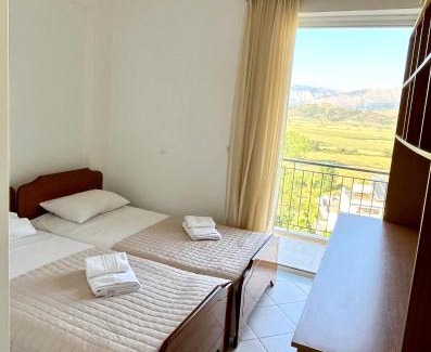 Aliko House | Tsaousi Apartments